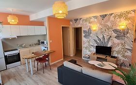 Le Tropical - Local A Velos Au Centre Historique
